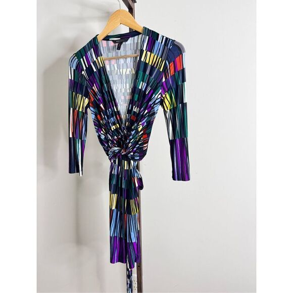 BCBG Max Azria - Multicolored Striped Surplice Wrap Dress Sz XS - Picture 2 of 6